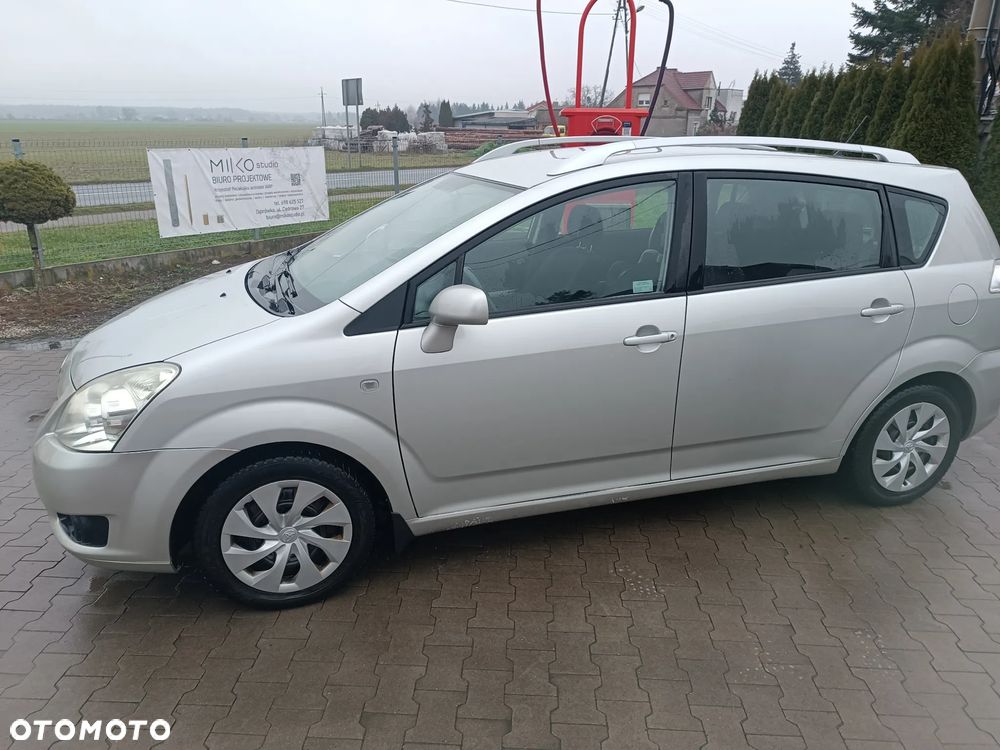 Toyota Corolla Verso 1.8 Sol 7os MM - 9