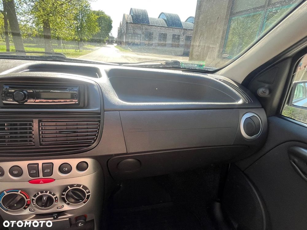 Fiat Punto - 18