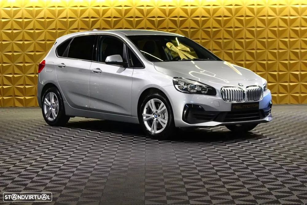 BMW 225xe Active Tourer Line Luxury - 4