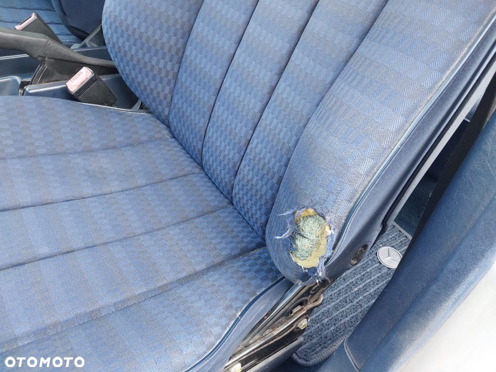 Mercedes-Benz W201 (190) - 15