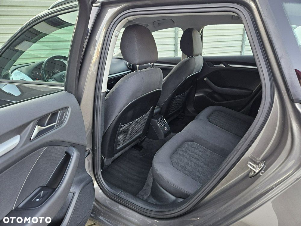 Audi A3 Sportback - 25