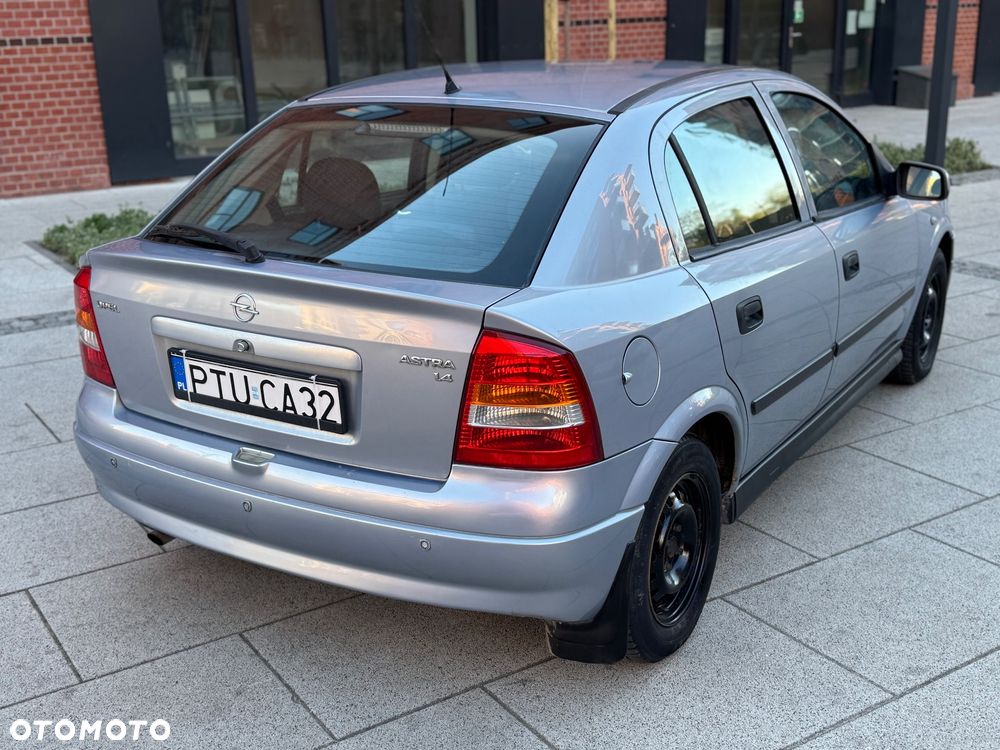 Opel Astra - 3