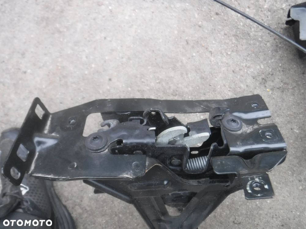 BMW X3 X4 G01 G02 zamek maski prawy lewy - 1