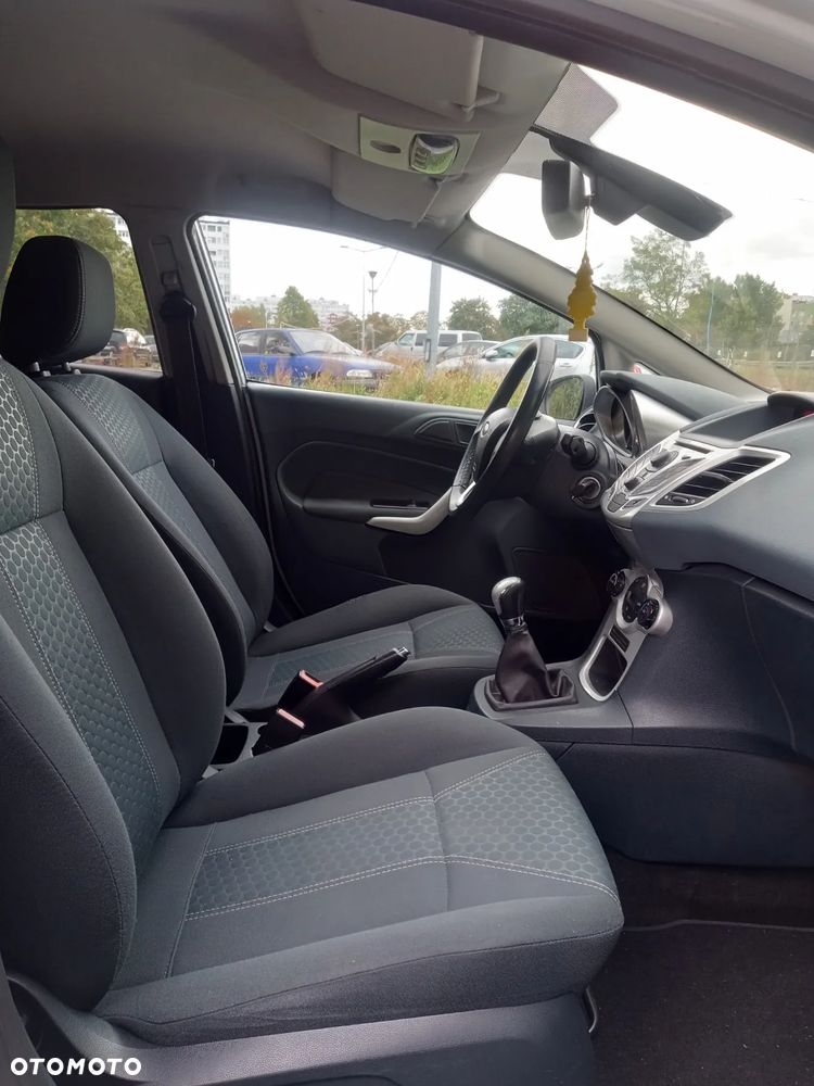 Ford Fiesta 1.25 Titanium - 6