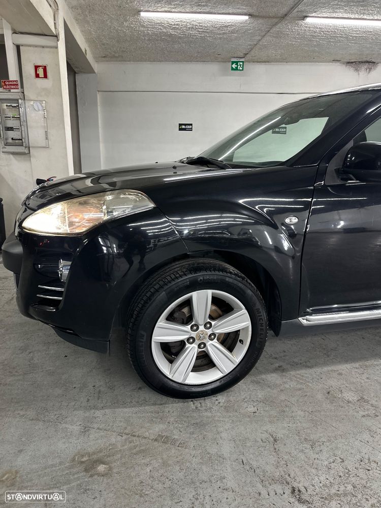 Peugeot 4007 - 3