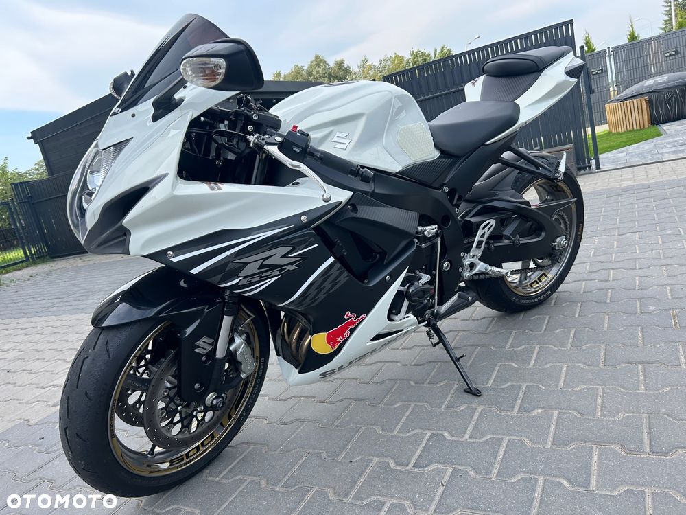 Suzuki GSX-R - 2