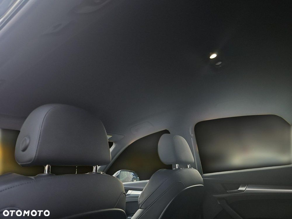 Audi Q5 Sportback - 25