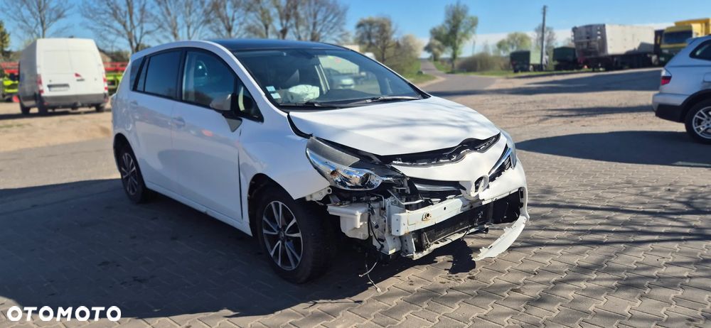 Toyota Verso 1.6 D-4D Active EU6 - 3