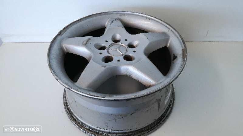 PNEU MERCEDES-BENZ CLASE ML BM 163 - 1