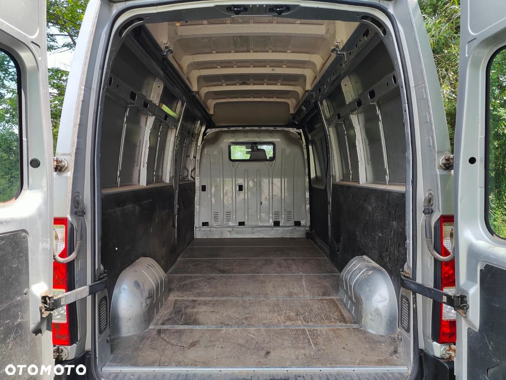 Renault Master - 18
