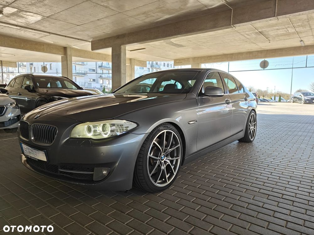 BMW Seria 5 - 1