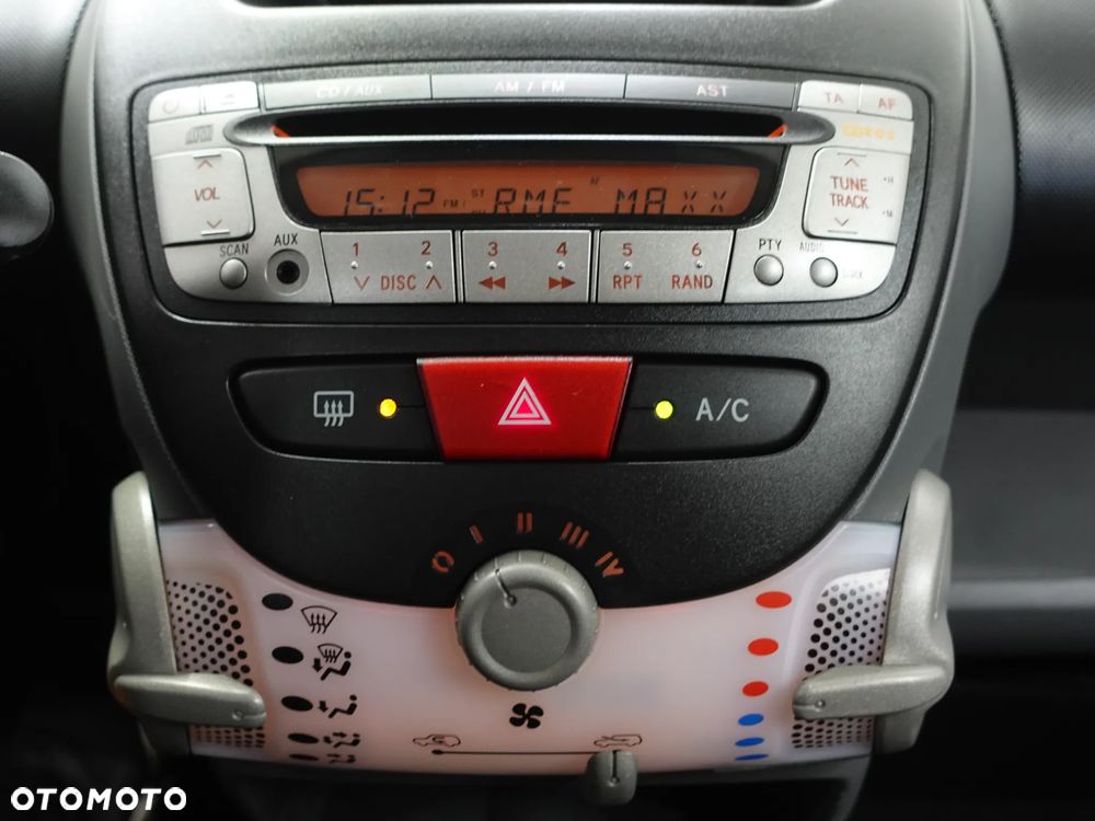 Peugeot 107 70 Filou - 31