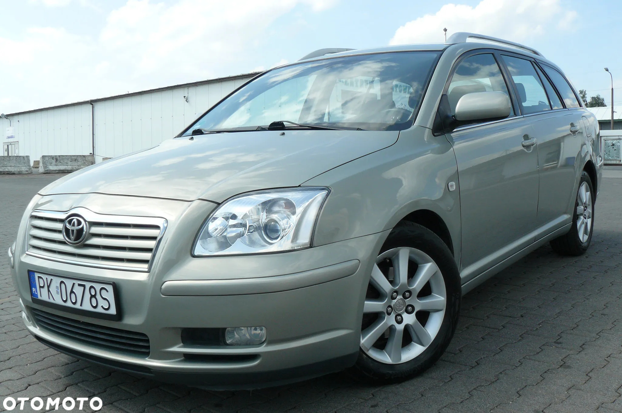 Toyota Avensis - 3
