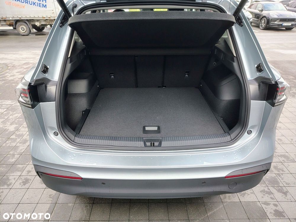 Volkswagen Tiguan - 25