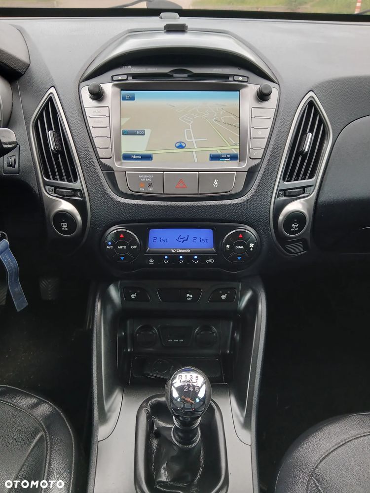 Hyundai ix35 1.7 CRDi Premium 2WD - 10