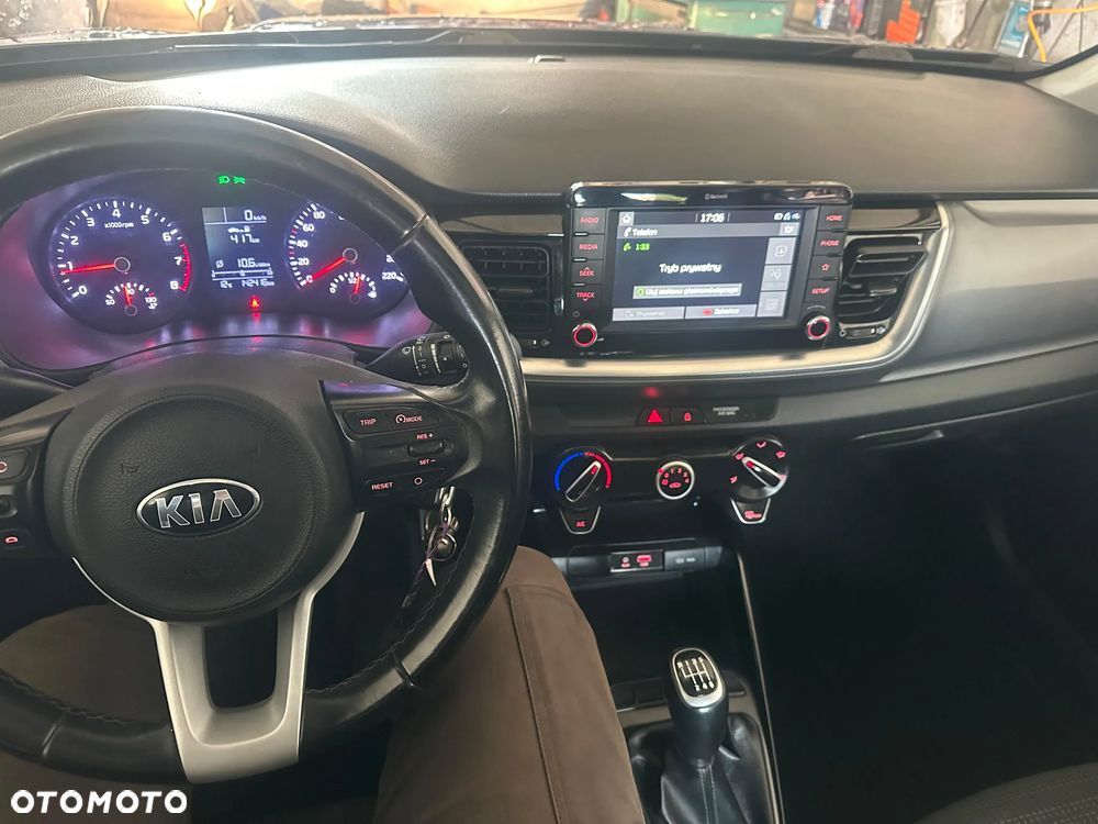 Kia Stonic 1.0 T-GDI M - 3