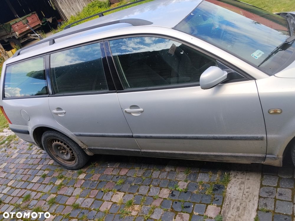 Volkswagen Passat - 7