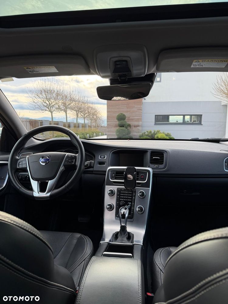 Volvo S60 T5 Geartronic RDesign - 21