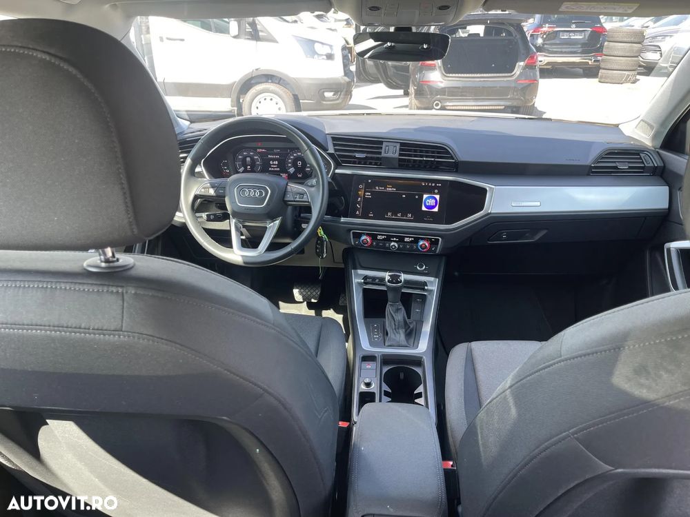 Audi Q3 - 23