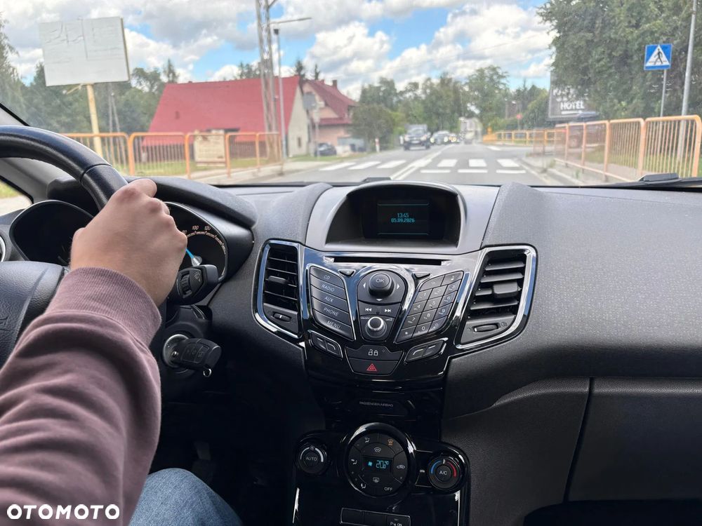 Ford Fiesta - 13