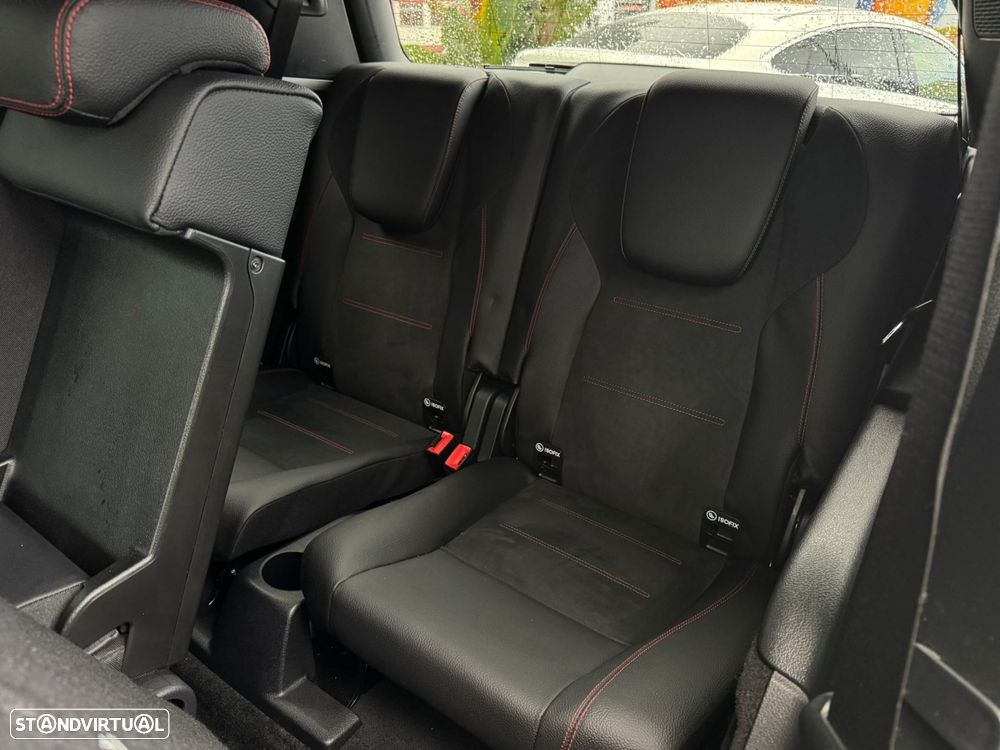 Mercedes-Benz GLB 220 d AMG Line - 22