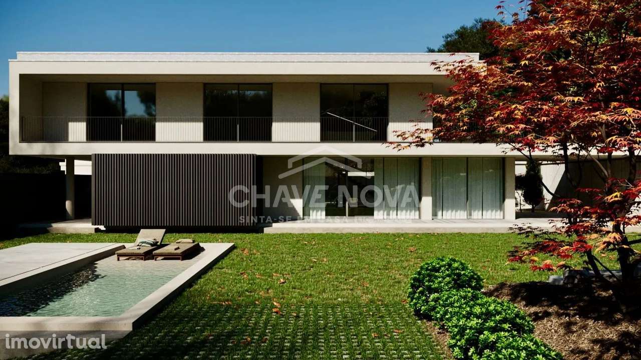 Moradia de Luxo V4 c/Jardim e Piscina a 3 minutos da Praia | Valadares - Grande imagem: 2/24