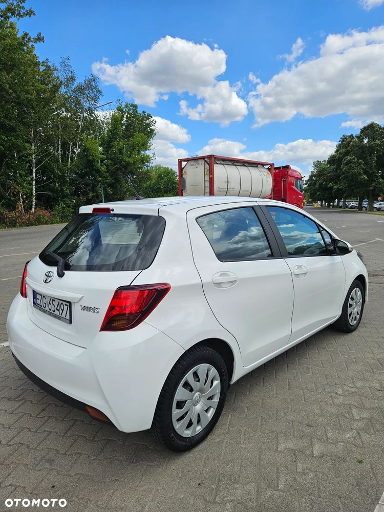Toyota Yaris - 6