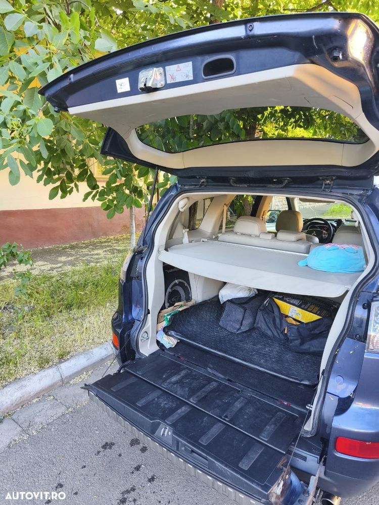 Mitsubishi Outlander 2.2 DI-D NAVI Instyle - 8