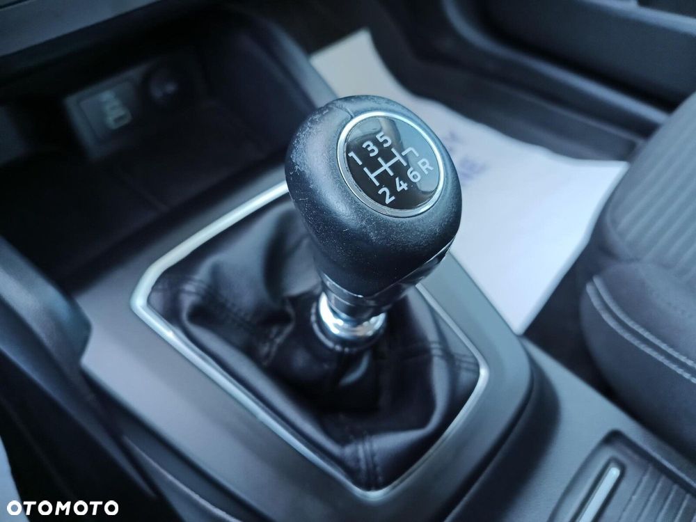 Ford Focus 1.0 EcoBoost Titanium - 25