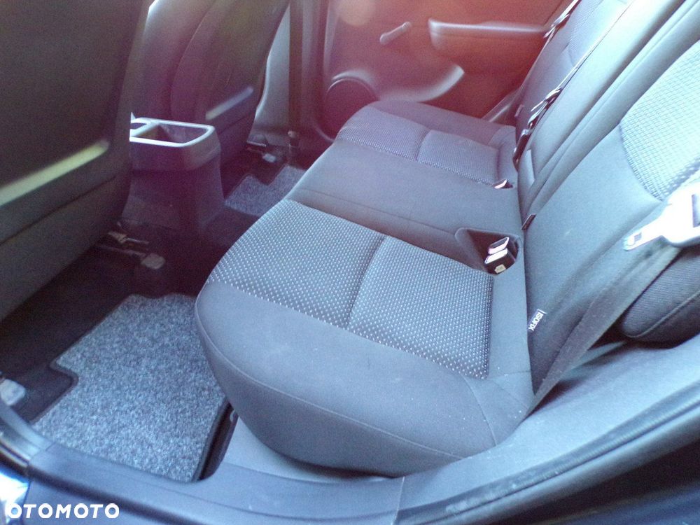 Hyundai i30 - 23