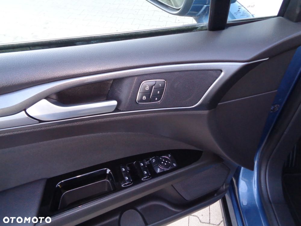 Ford Mondeo - 14