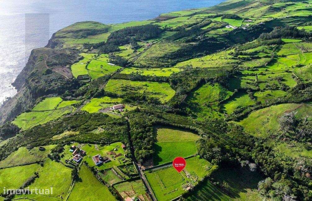 Terreno Rústico de 4850m2 - Santo Espírito, Vila do Porto - Grande imagem: 2/19