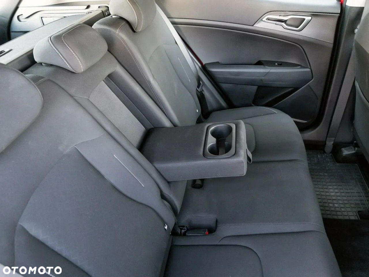 Kia Sportage 1.6 T-GDI MHEV M 2WD DCT - 26