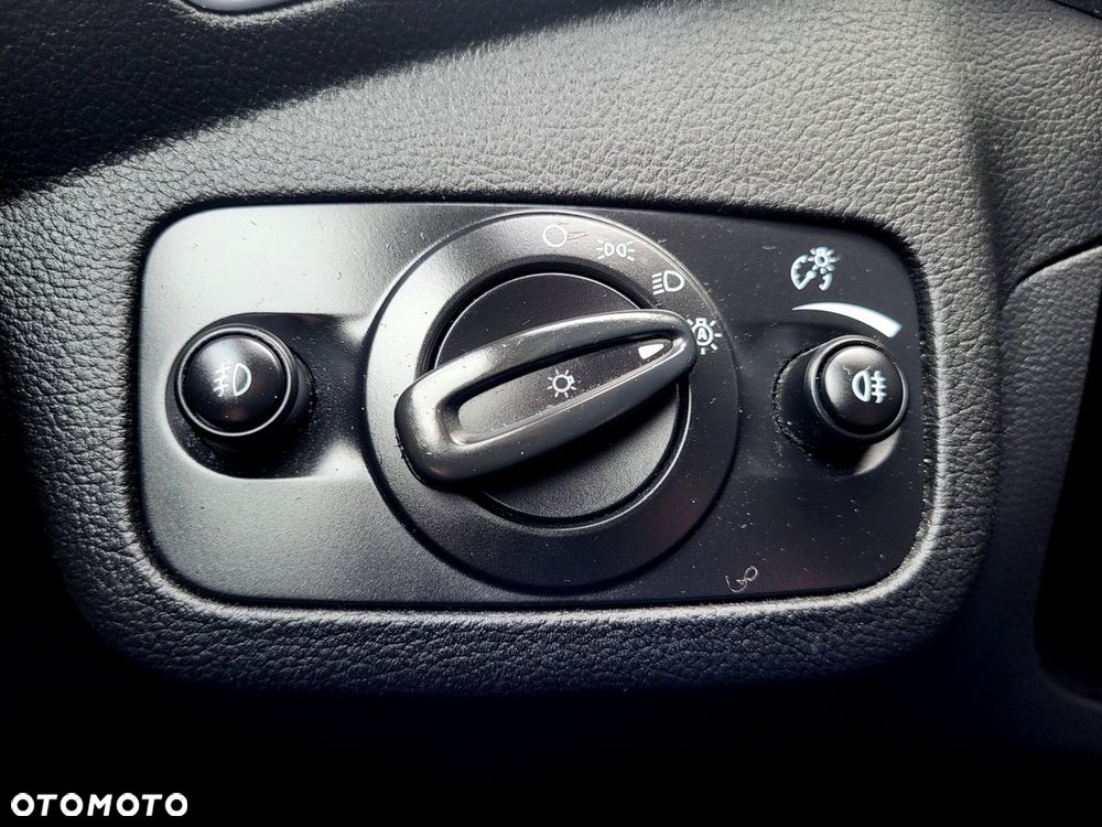Ford Kuga 2.0 TDCi 4WD Titanium - 37