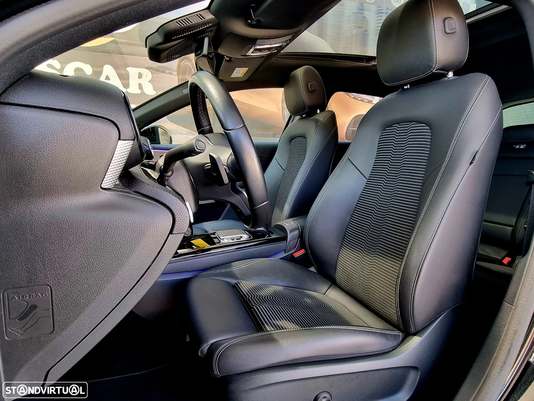Mercedes-Benz A 180 d 7G-DCT AMG Line - 7