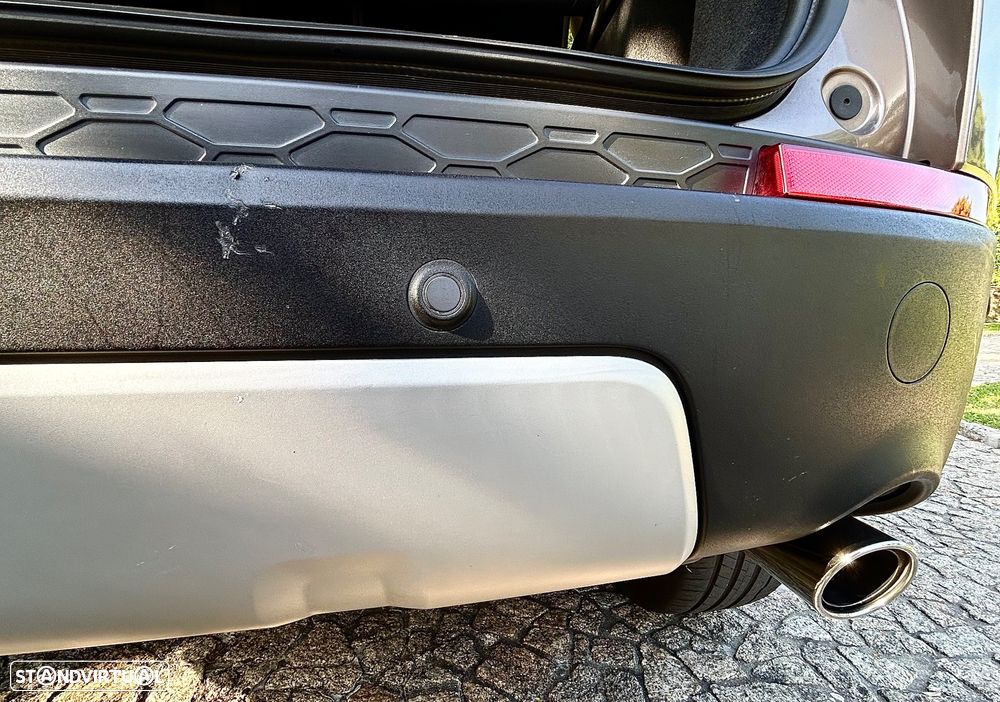 Land Rover Discovery Sport 2.2 Td4 HSE Auto - 34