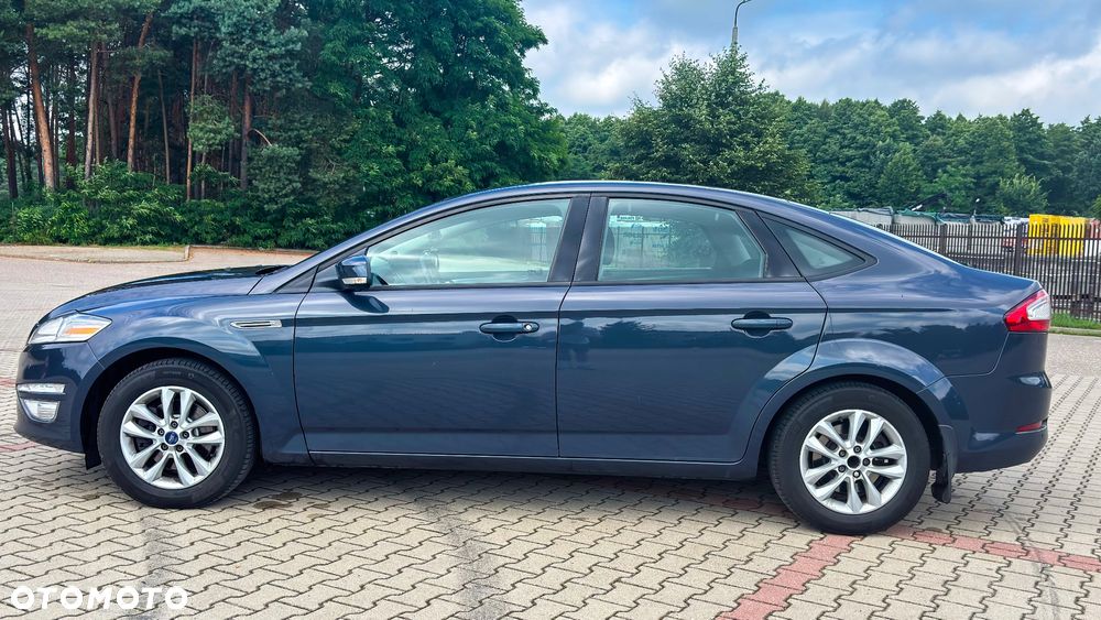 Ford Mondeo 2.0 TDCi Ghia - 8