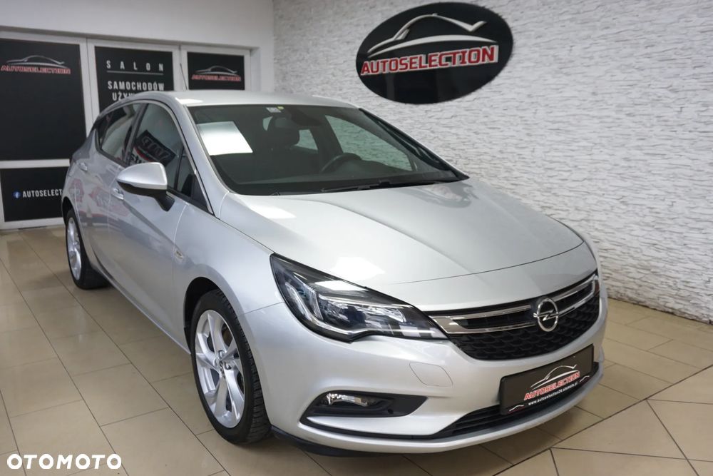 Opel Astra 1.6 D Start/Stop Innovation - 9