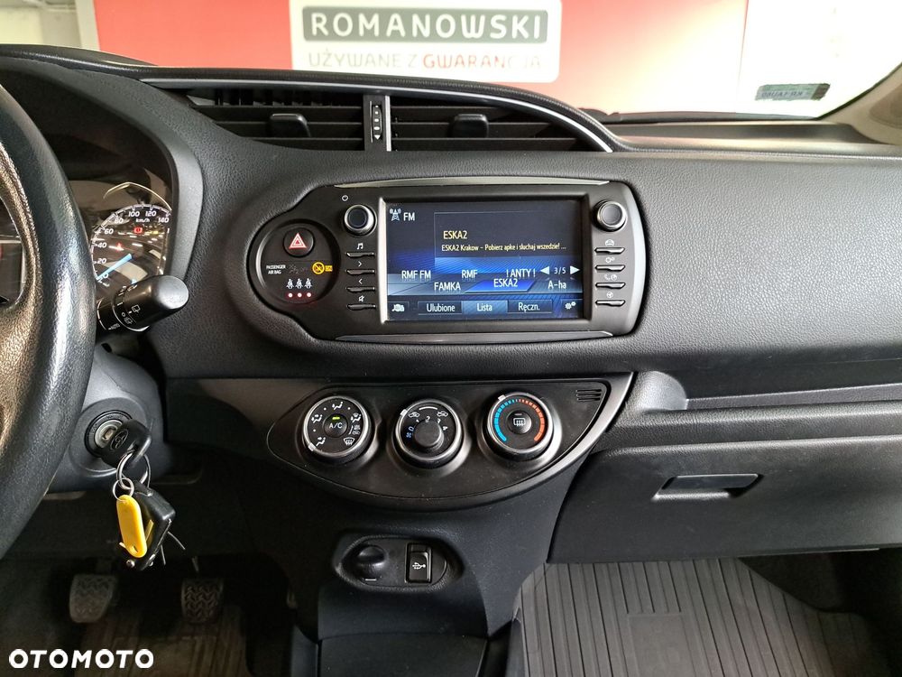 Toyota Yaris - 21