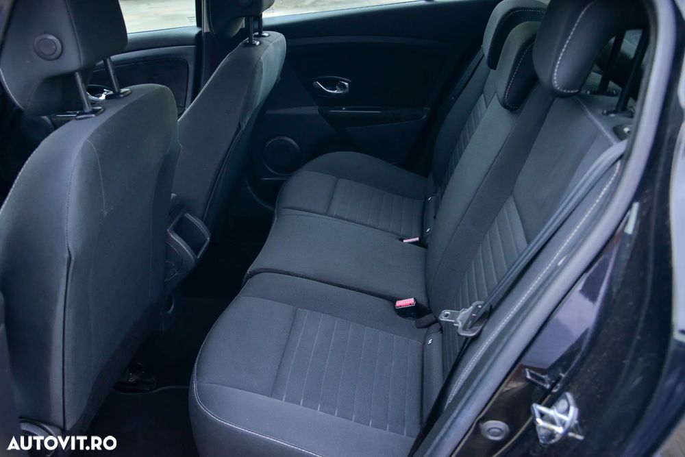 Renault Megane 1.5 dCi EDC Olympic - 15