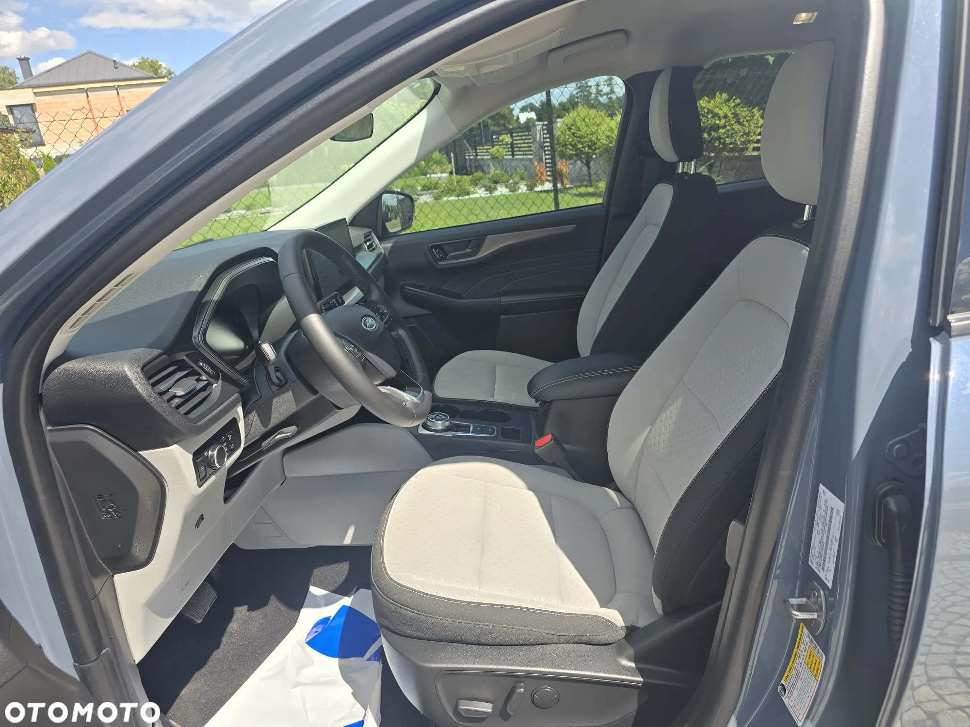 Ford Kuga - 26