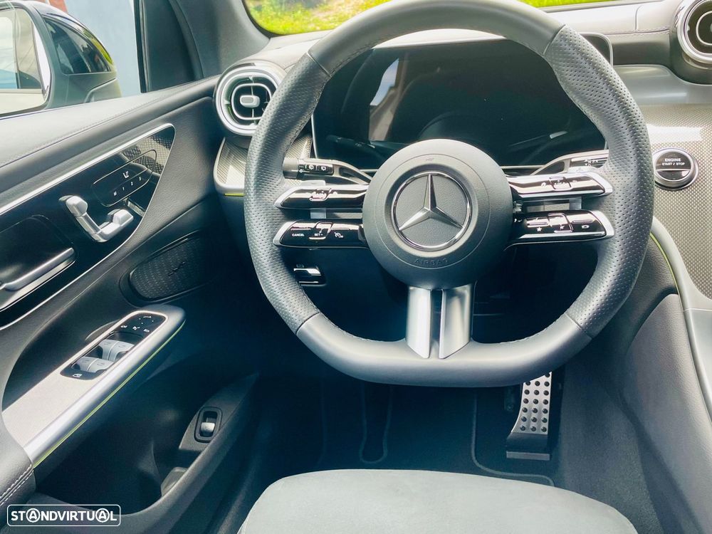 Mercedes-Benz GLC 300 de 4Matic - 12