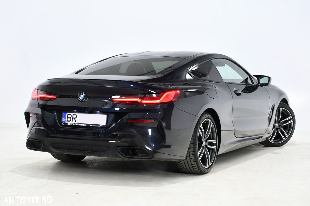 BMW M8 M850i xDrive AT - 8