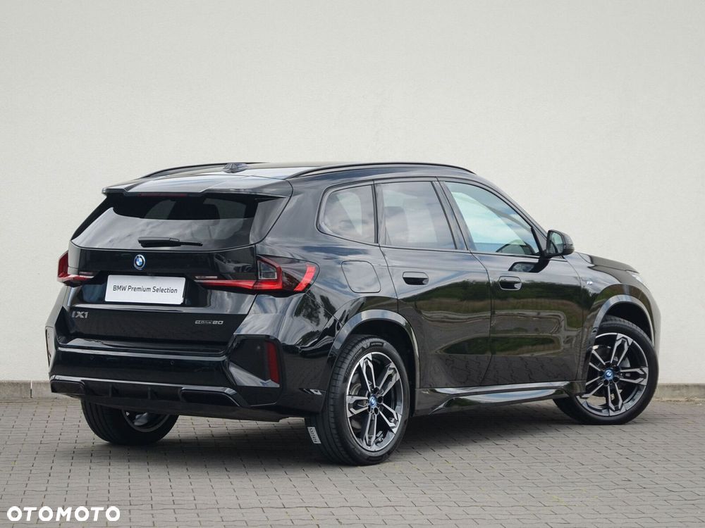 BMW iX1 - 3