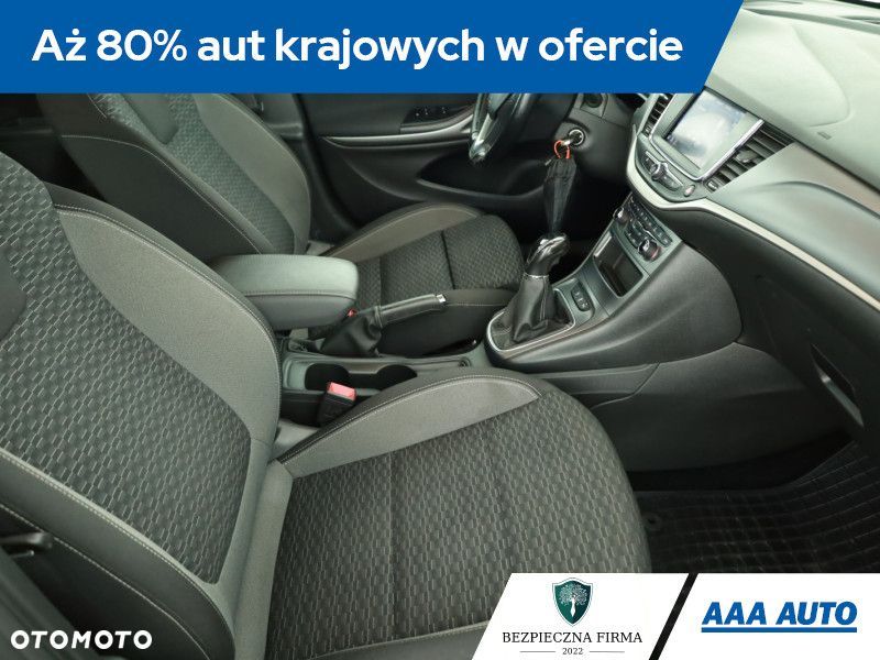 Opel Astra - 11