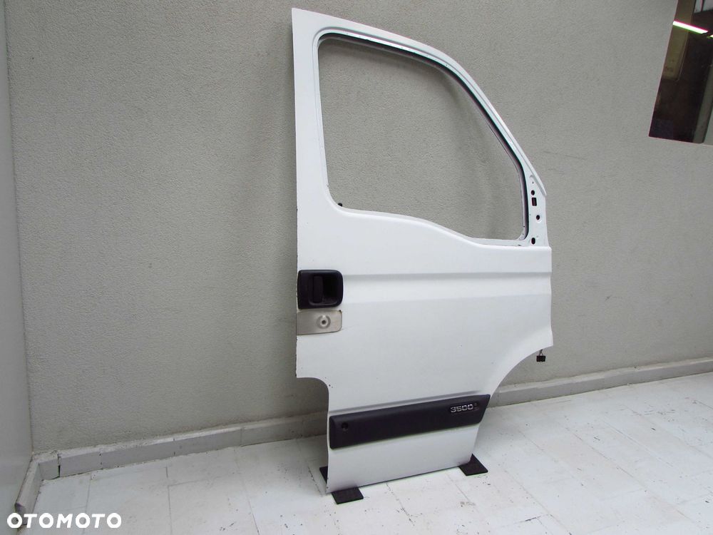 RENAULT MASTER II MOVANO INTERSTAR 00-10 DRZWI PRZOD PRAWE - 3