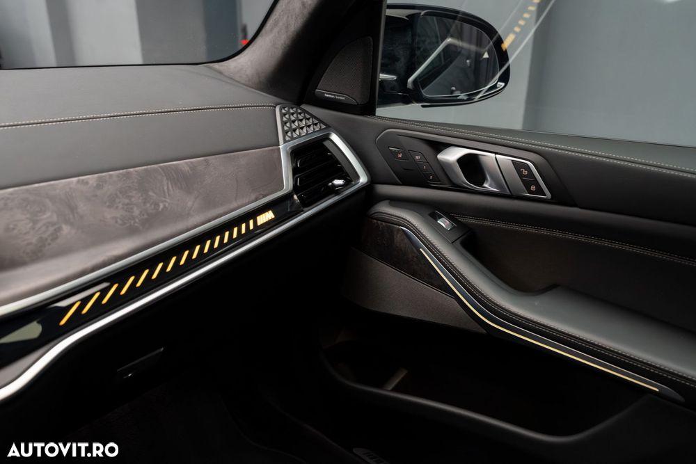 BMW X7 - 6