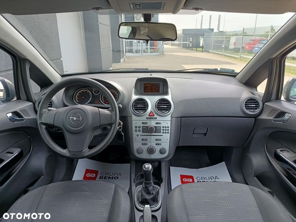 Opel Corsa - 13