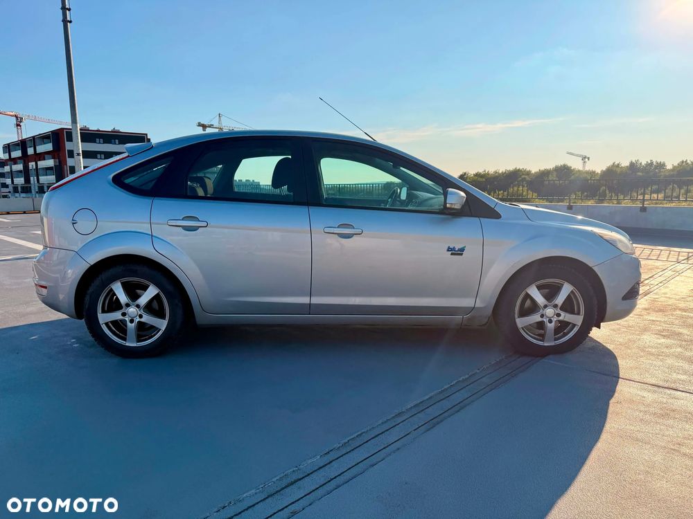 Ford Focus 1.8 Titanium - 2