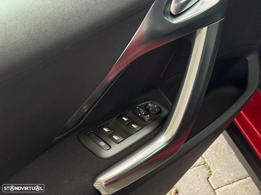 Peugeot 2008 1.6 BlueHDi Allure - 36